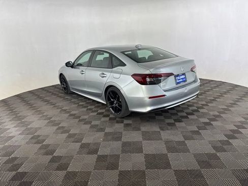 Used 2025 Honda Civic Sport image 10
