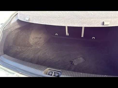 Used 2018 Buick Regal Essence w/ Driver Confidence Package #1 image 29