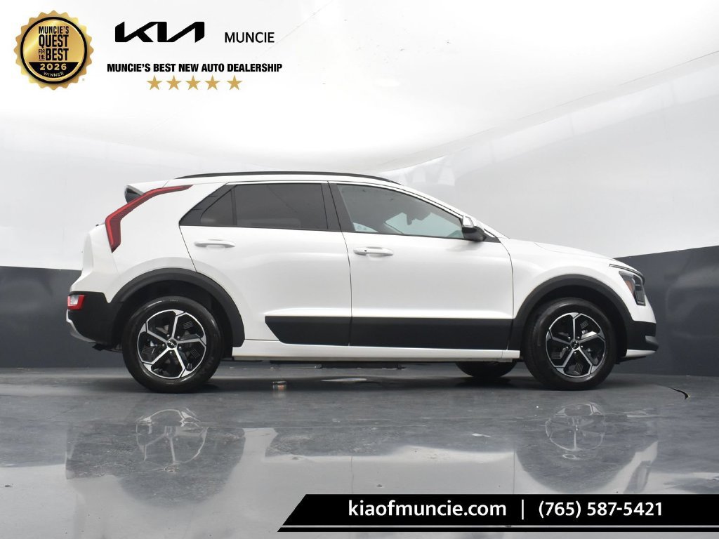 Used 2025 Kia Niro EX FWD image 40