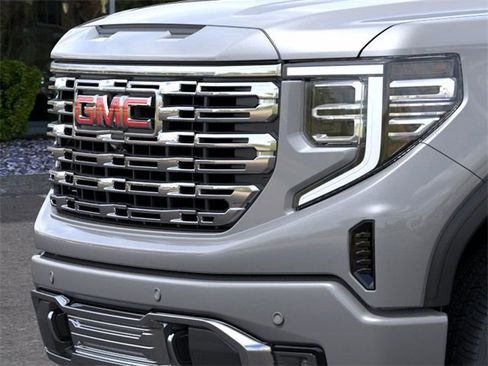 New 2026 GMC Sierra 1500 Denali w/ Denali Reserve Package AWD/4WD image 13