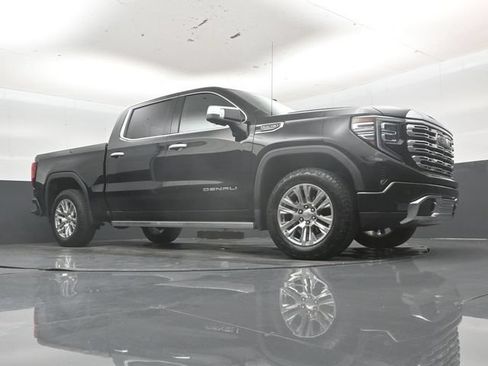 Used 2023 GMC Sierra 1500 Denali w/ Technology Package AWD/4WD image 45