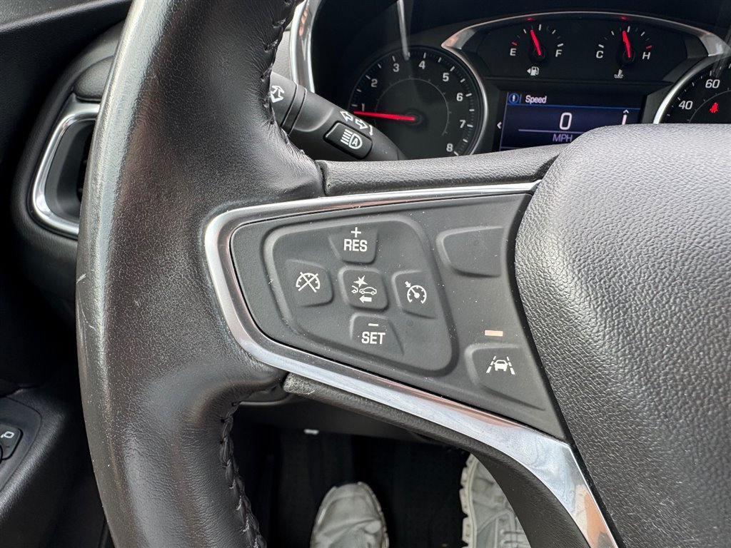 Used 2020 Chevrolet Equinox LT FWD image 13
