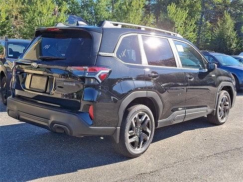 New 2025 Subaru Forester Premium image 6