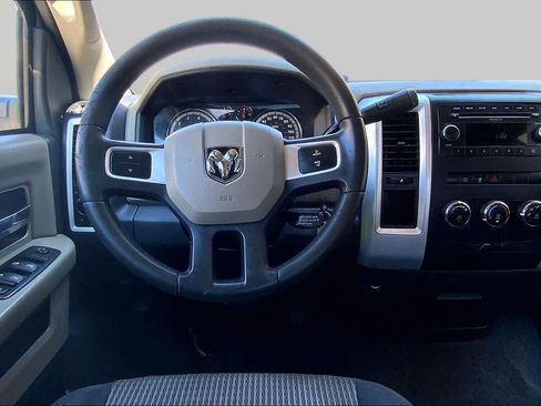 Used 2011 RAM 1500 Classic SLT RWD image 5