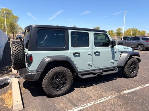 Used 2023 Jeep Wrangler Unlimited AWD/4WD image 5