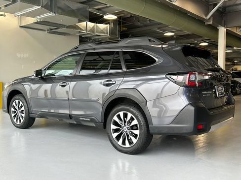Certified 2023 Subaru Outback Limited AWD/4WD image 4