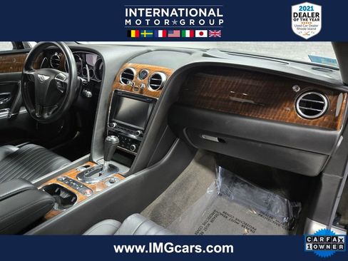 Used 2018 Bentley Flying Spur V8 image 55