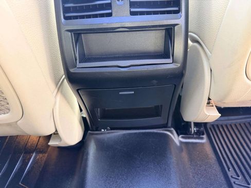 Used 2017 Mercedes-Benz GLS 450 4MATIC image 38