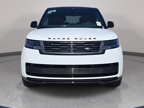New 2026 Land Rover Range Rover SV AWD/4WD image 2