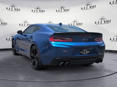 Used 2018 Chevrolet Camaro SS RWD image 4
