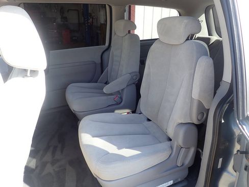 Used 2008 Kia Sedona LX FWD image 13