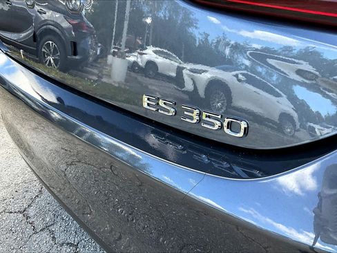 Used 2022 Lexus ES 350 w/ Premium Package image 9