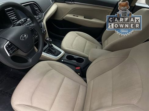 Used 2017 Hyundai Elantra SE FWD image 10