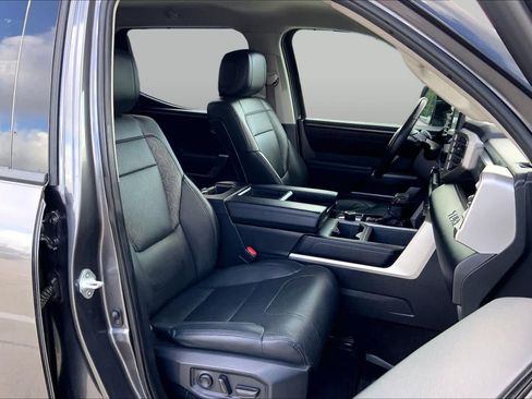 Used 2022 Toyota Tundra SR5 w/ TRD Sport Premium Package AWD/4WD image 9
