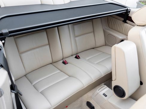 Used 1995 Mercedes-Benz E 320 Convertible image 25