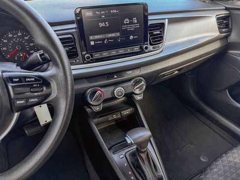 Used 2021 Kia Rio S FWD image 15