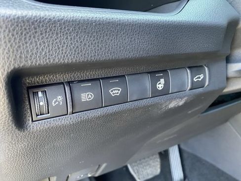 Used 2024 Toyota RAV4 SE w/ Weather & Moonroof Package AWD/4WD image 21