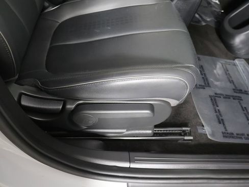 Used 2023 Hyundai Ioniq 5 SEL w/ Cargo Package AWD/4WD image 33