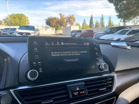 Used 2020 Honda Accord EX-L image 21