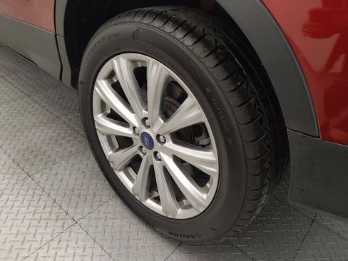 Used 2017 Ford Escape Titanium image 31