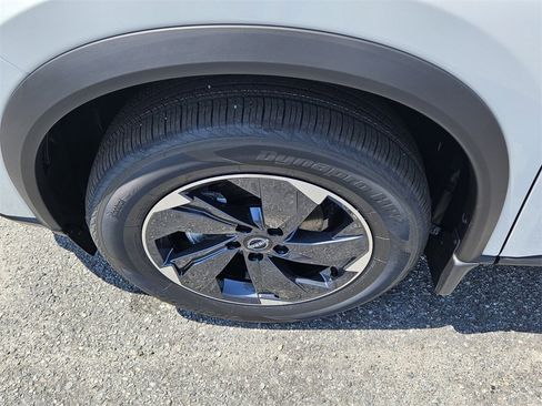 New 2026 Nissan Rogue SV image 18