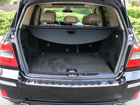 Used 2012 Mercedes-Benz GLK 350 4MATIC image 16