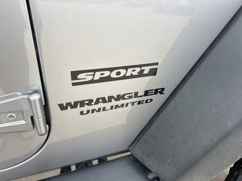 Used 2017 Jeep Wrangler Unlimited Sport w/ Quick Order Package 24S image 3