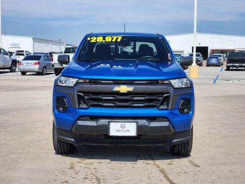 Used 2023 Chevrolet Colorado LT w/ LT Convenience Package II image 30