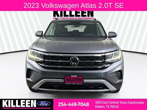 Used 2023 Volkswagen Atlas SE w/ Black Wheel Package FWD image 2