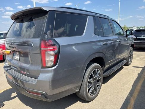 Used 2021 Chevrolet Tahoe RST w/ Luxury Package AWD/4WD image 9