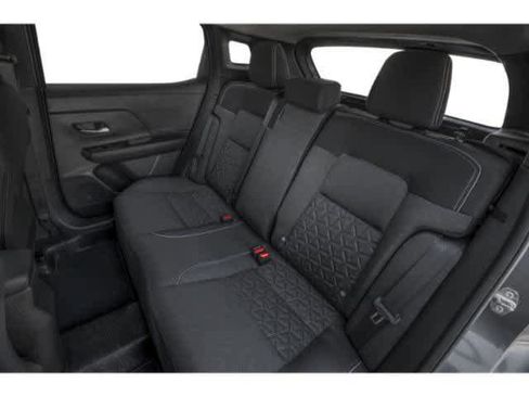 Used 2025 Nissan Kicks SV image 15