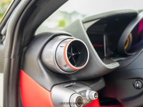 Used 2019 Ferrari 812 Superfast image 57