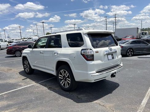 Used 2021 Toyota 4Runner Limited AWD/4WD image 5
