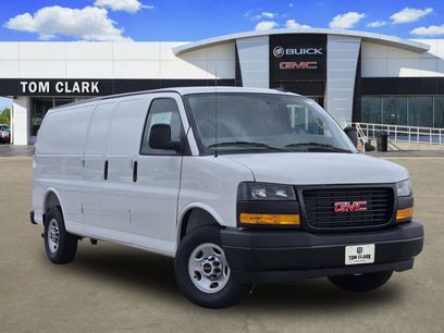 New 2025 GMC Savana 3500 Extended w/ Driver Convenience Package