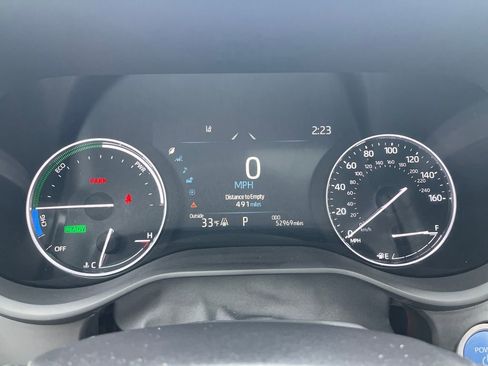 Certified 2024 Toyota Sienna Platinum image 17