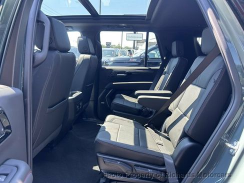 Used 2026 Chevrolet Tahoe RST w/ Comfort Package AWD/4WD image 18
