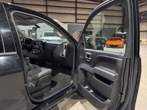 Used 2018 Chevrolet Silverado 1500 LT RWD image 24