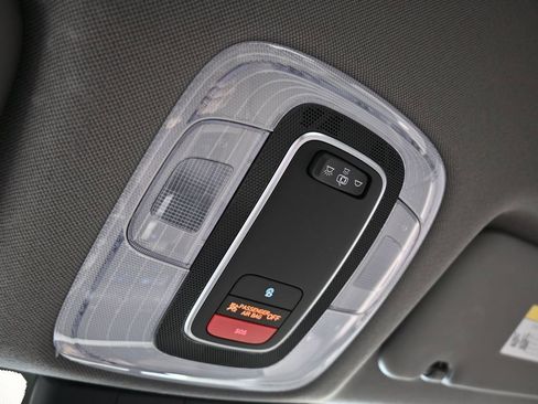 Used 2023 Hyundai Elantra SEL w/ Convenience Package image 19