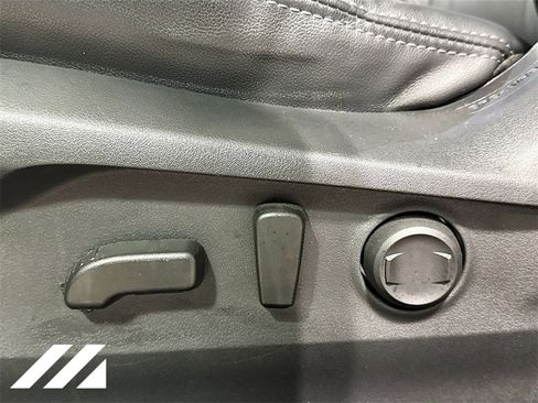 Used 2022 Subaru Outback Limited image 22