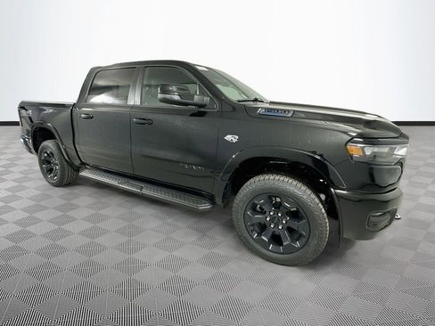 New 2026 RAM 1500 4x4 Crew Cab image 3