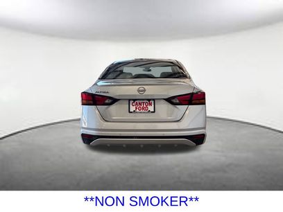 Used 2025 Nissan Altima 2.5 SV