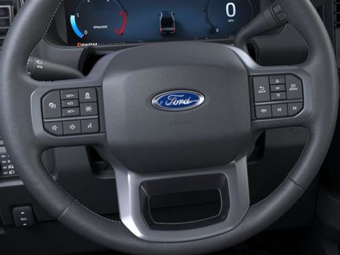New 2026 Ford F350 4x4 Crew Cab DRW Super Duty image 12