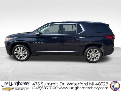 Used 2020 Chevrolet Traverse Premier FWD image 6