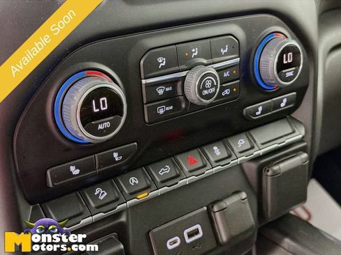 Used 2022 Chevrolet Silverado 1500 RST w/ True North Edition Plus AWD/4WD image 15