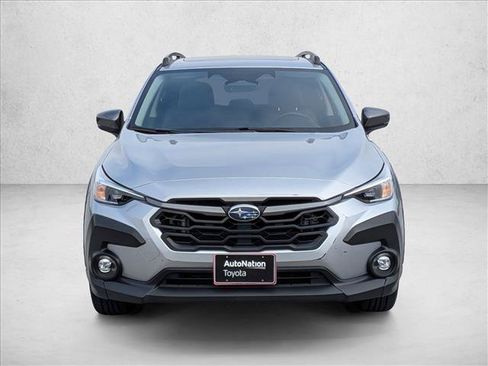 Used 2024 Subaru Crosstrek 2.0i Premium AWD/4WD image 2