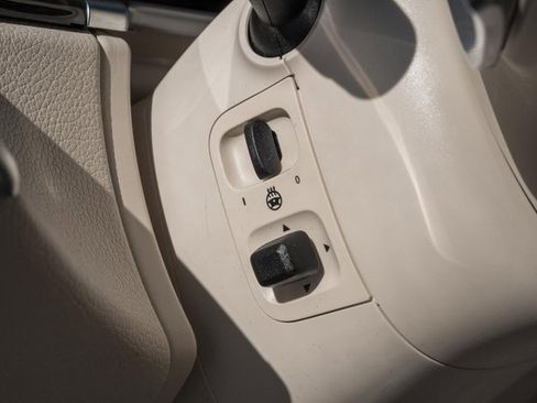 Certified 2022 Mercedes-Benz S 500 4MATIC image 42