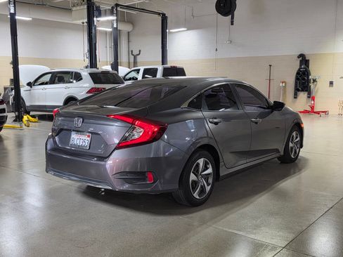 Used 2019 Honda Civic LX image 7