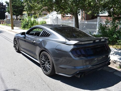Used 2019 Ford Mustang GT w/ GT Performance Package RWD image 7