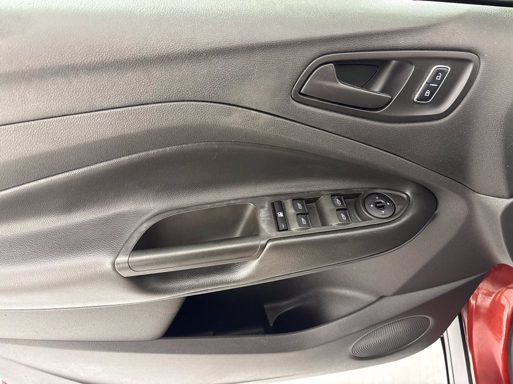 Used 2014 Ford Escape S FWD image 26