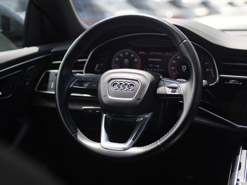 Used 2020 Audi Q8 Prestige w/ Prestige Package AWD/4WD image 28